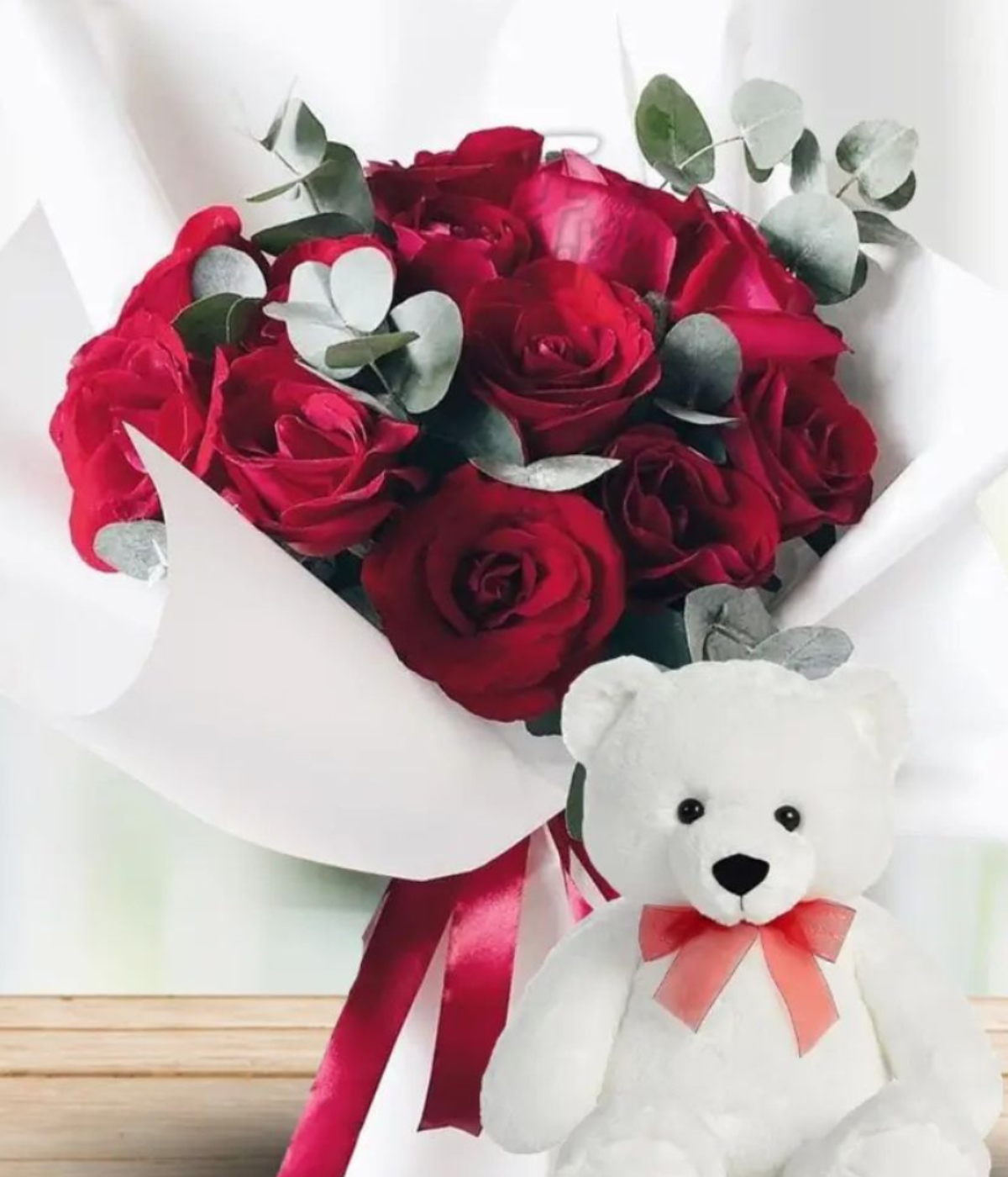 Teddy & Blooms Affair