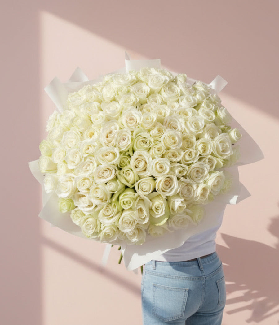 100 Roses Collection