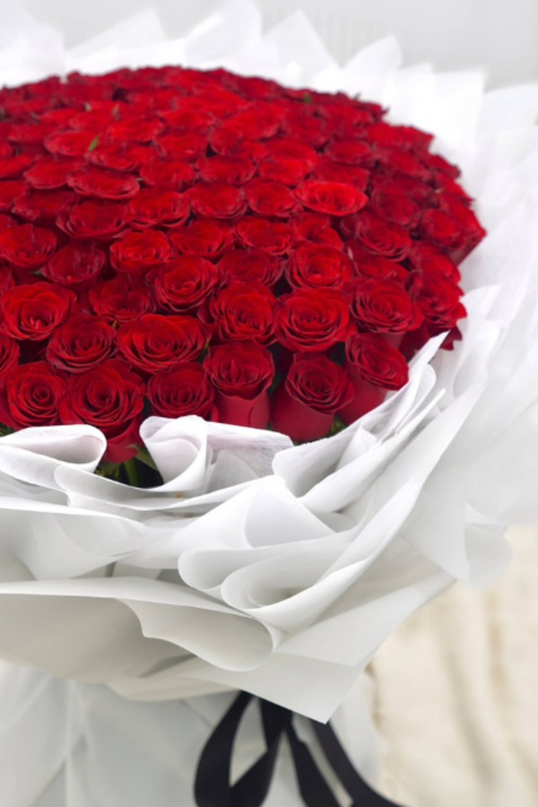101 Premium Red Roses