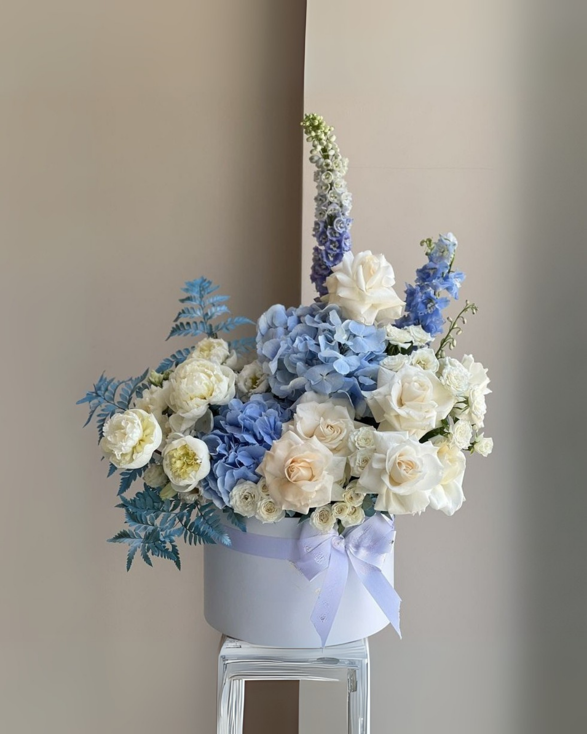 Arrangements of blue