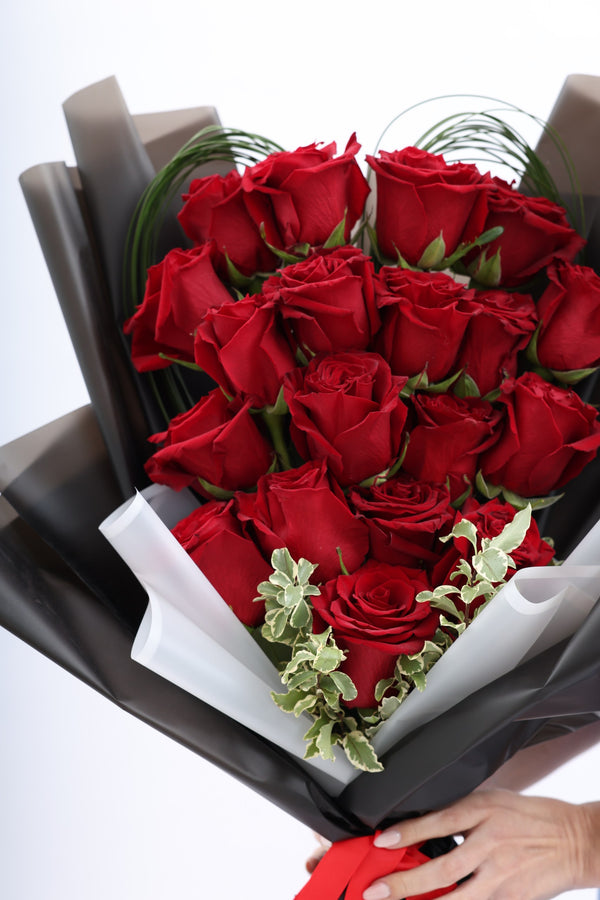 20 Royal Red Rose Bouquet