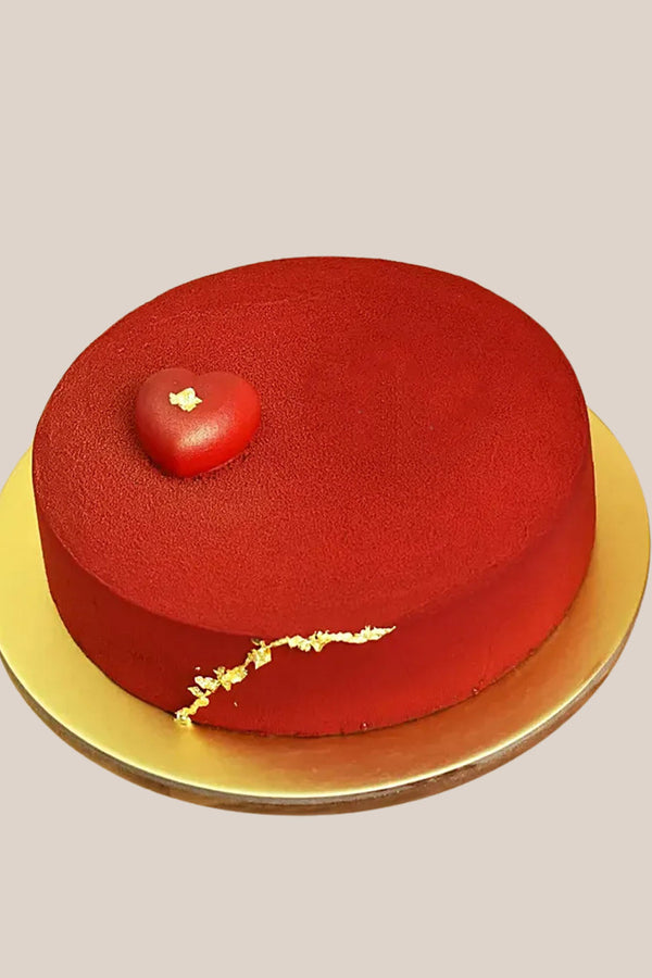 50 Valentine Roses Bouquet And Cake