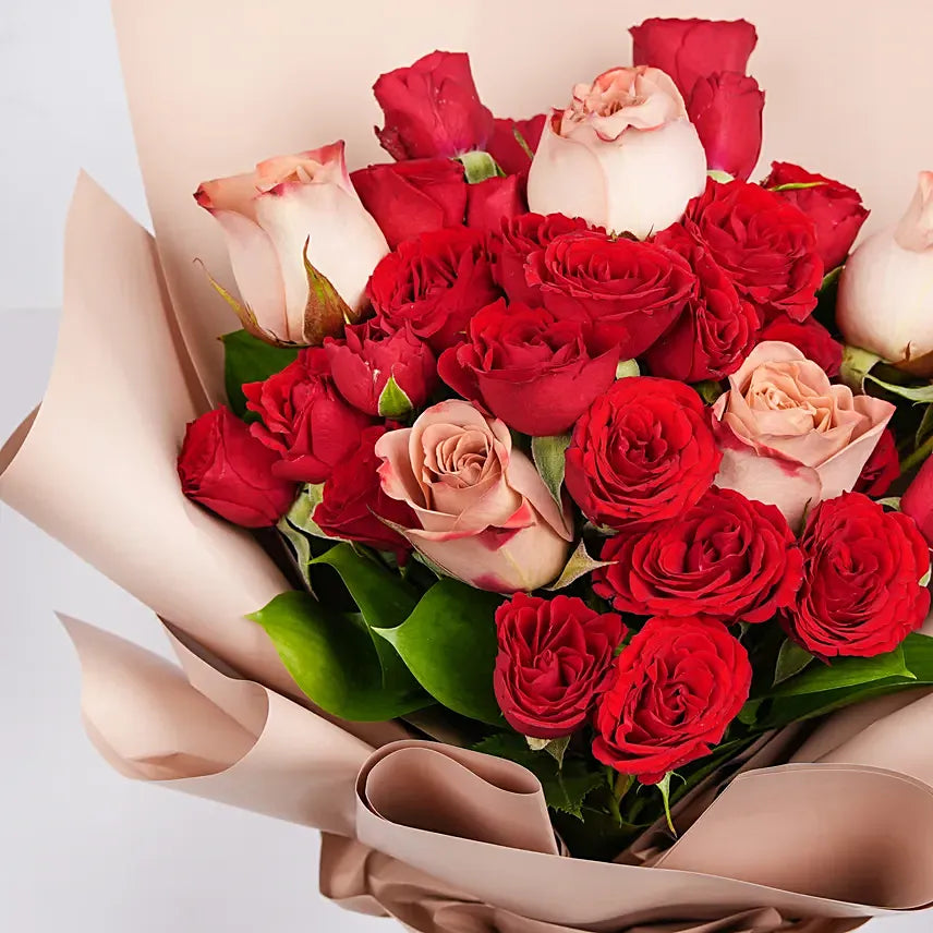 5 Cappuccino and Red Roses Bouquet