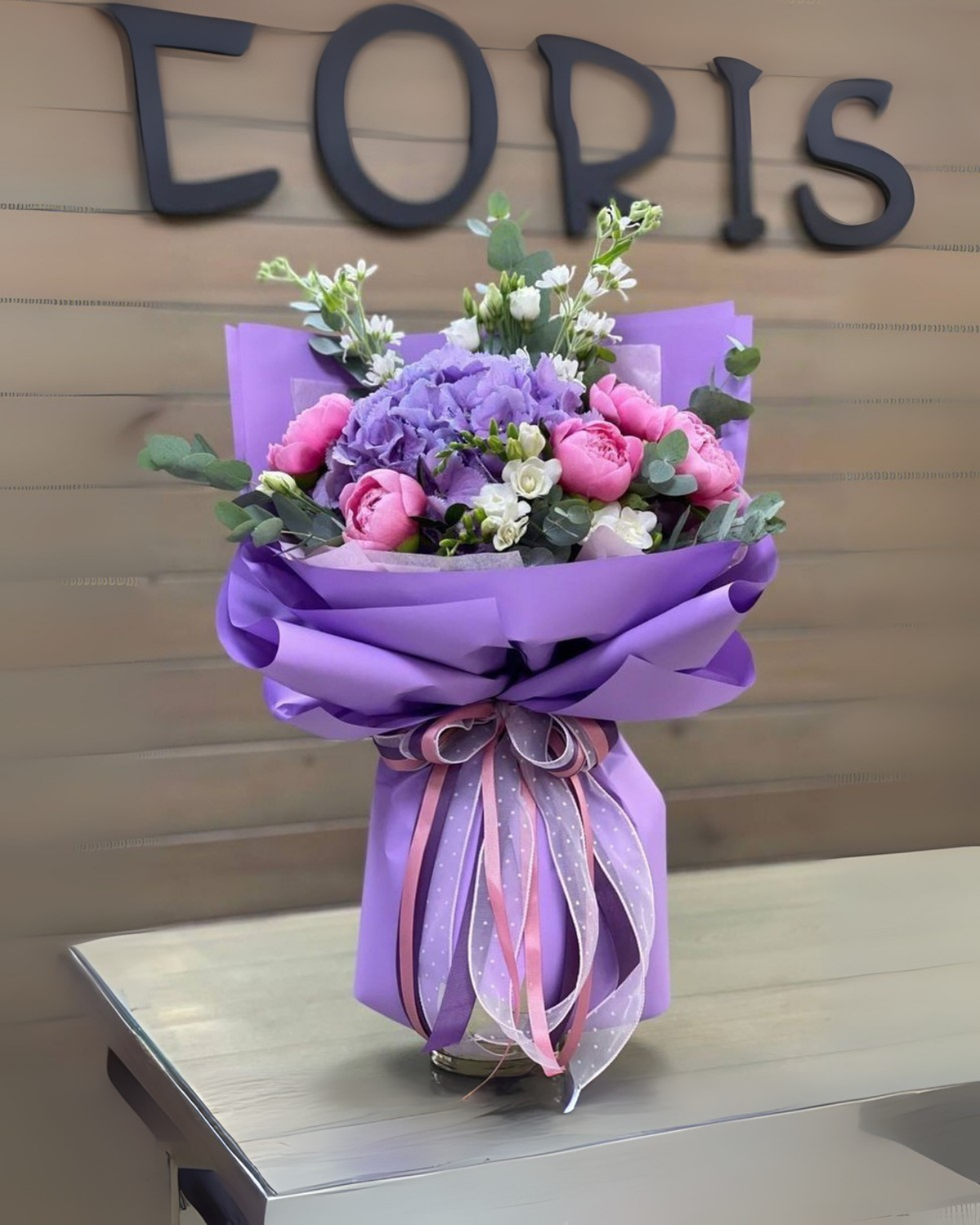 Bouquet of purple