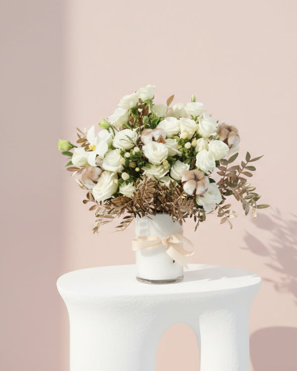 Snow Grace Vase