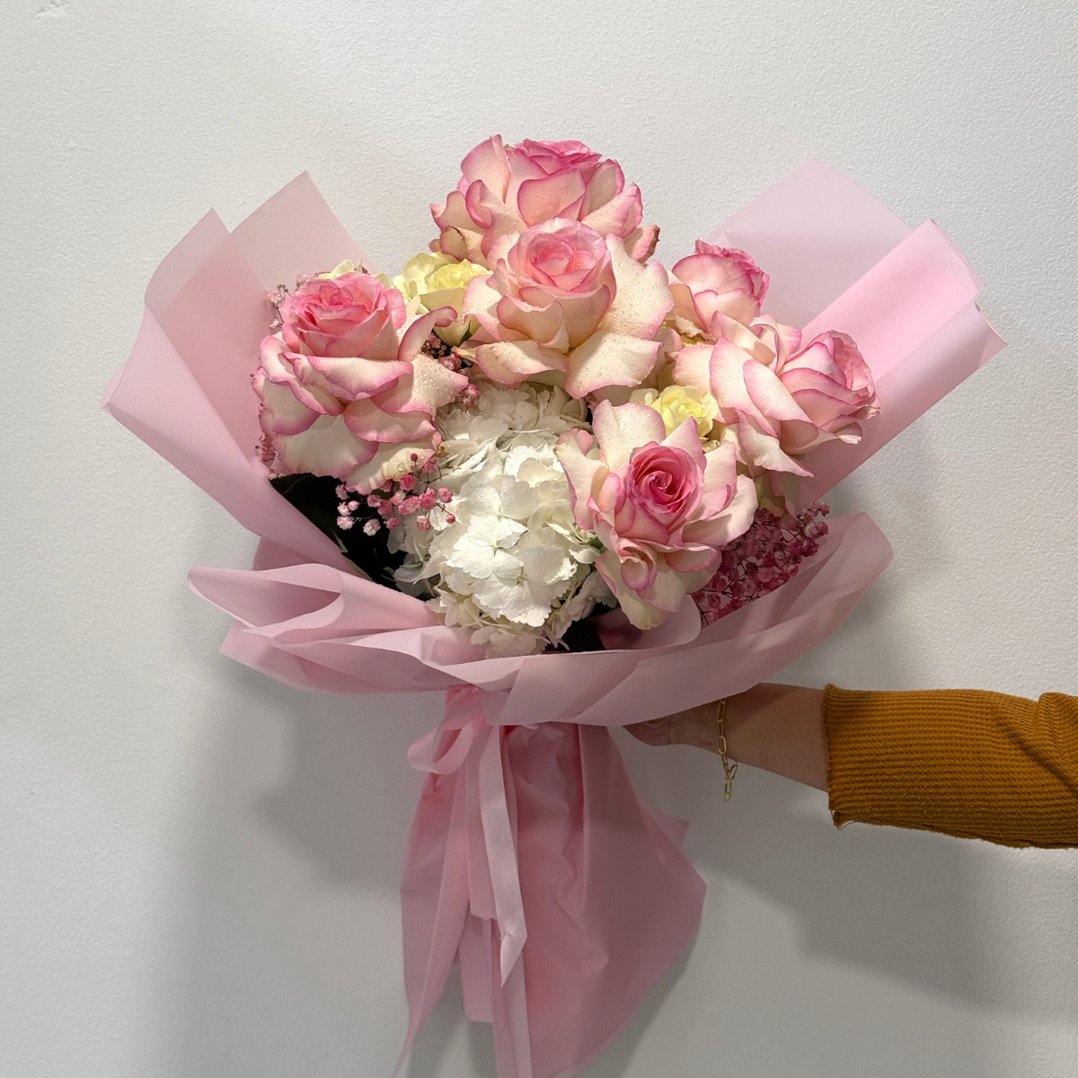 Hydrangea’s Bloom bouquet – hydrangea and roses – Petal Frost Dubai