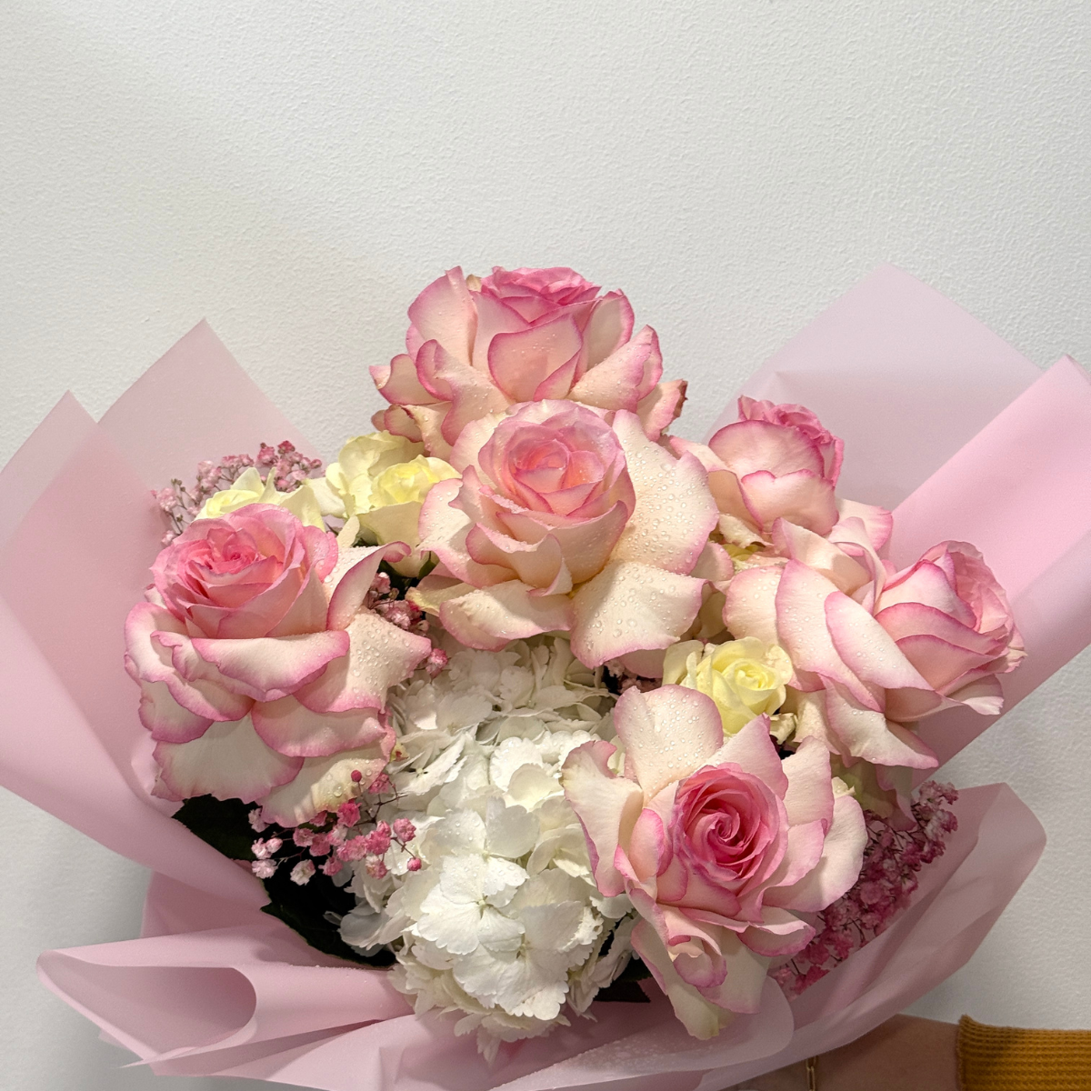 Hydrangea’s Bloom bouquet – hydrangea and roses – Petal Frost Dubai