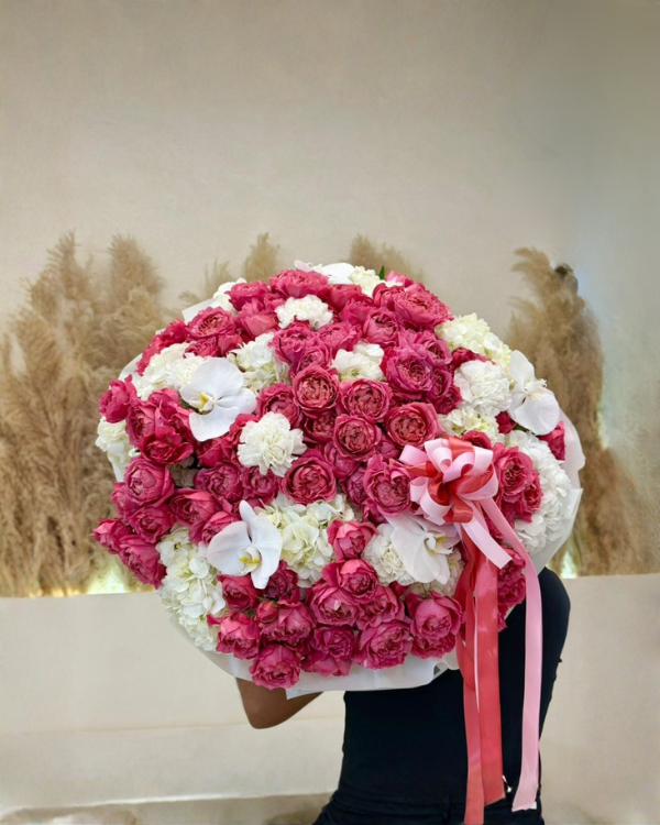 Julieta Royale Bouquet