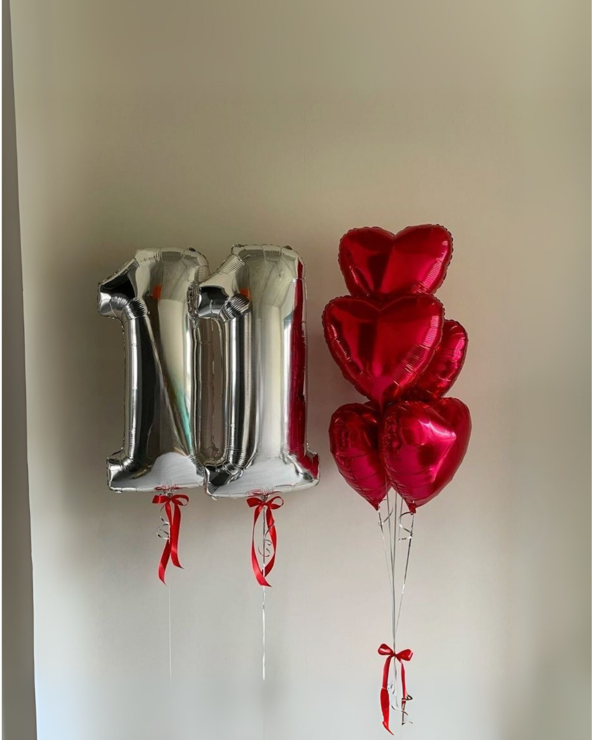Number ballon with heart foil ballons