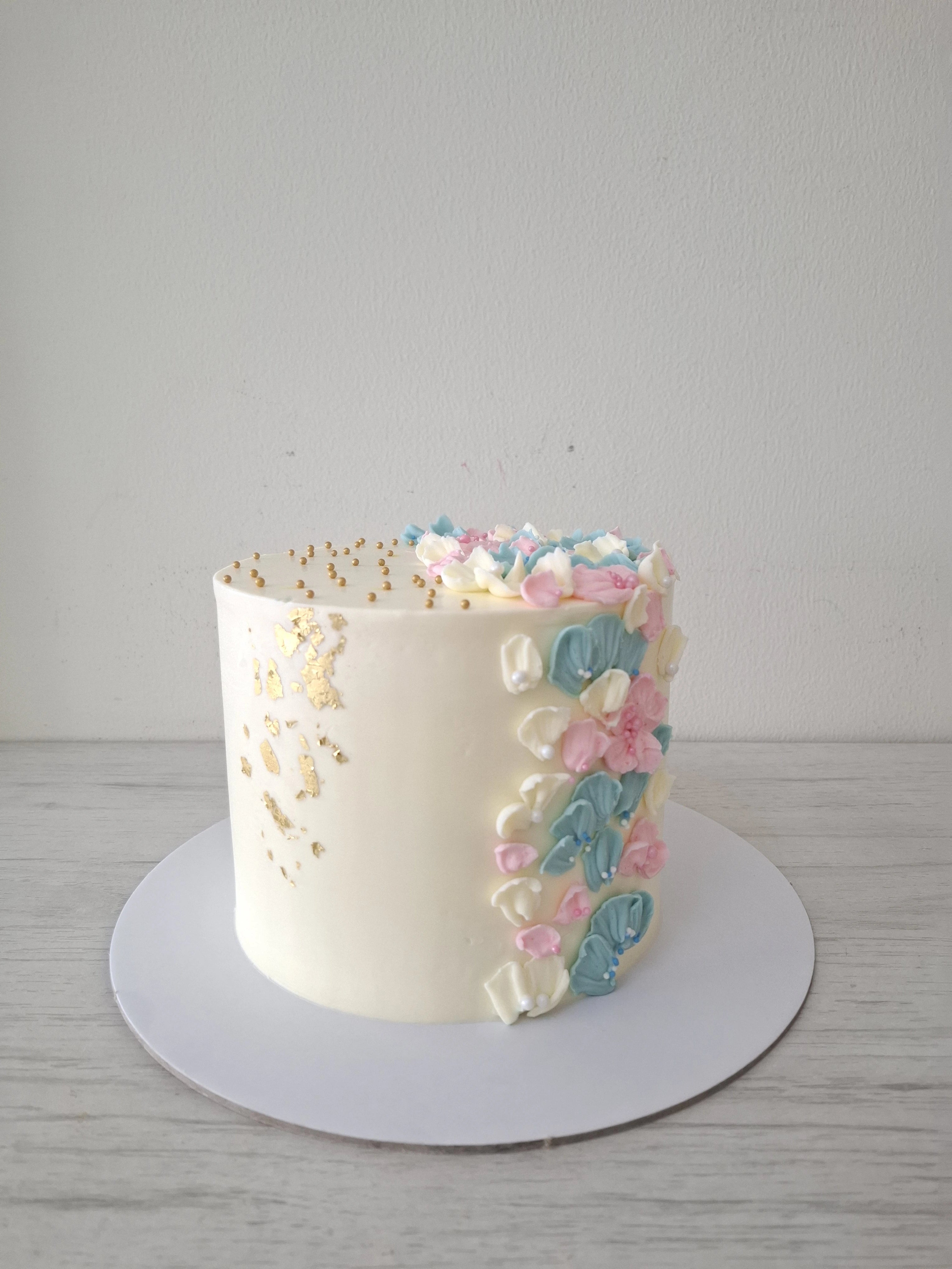 Baby Floral Celebration Cake