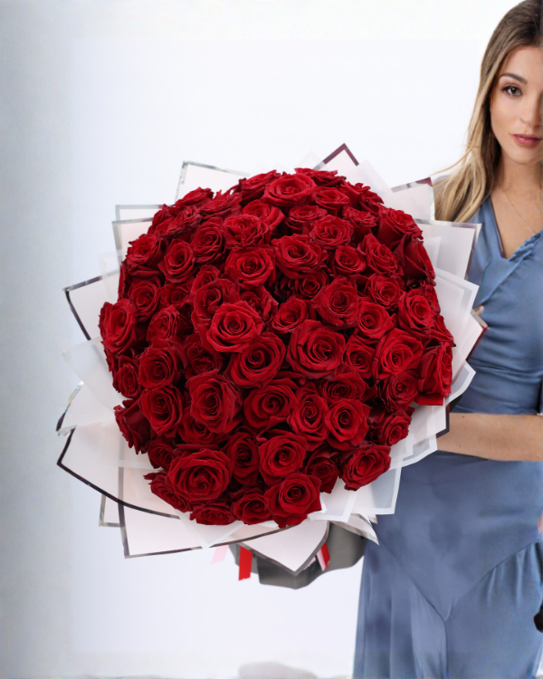 100 Roses Love bouquet