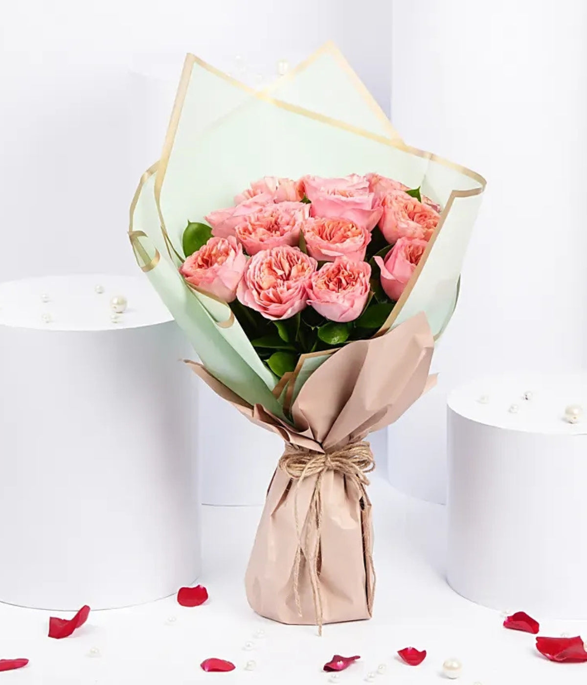 12 Pink Garden Roses Premium Bouquet