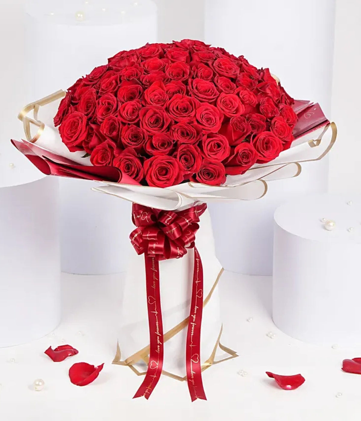 99 Majestic Red Roses