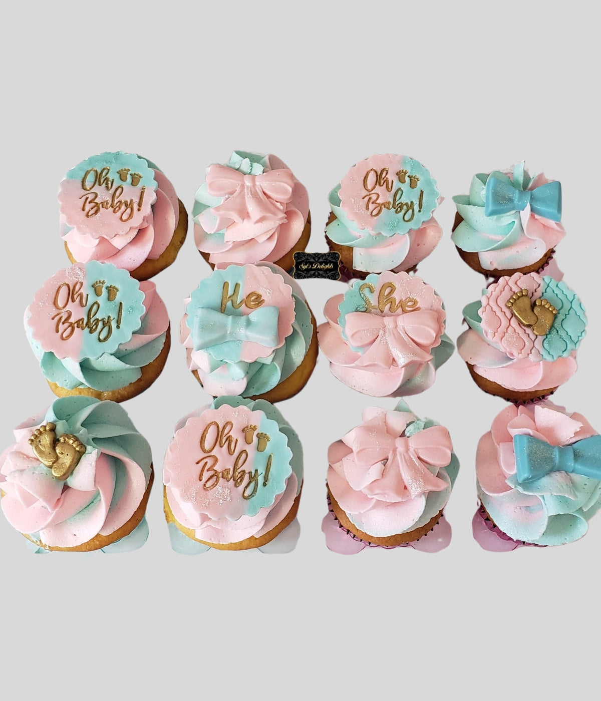 Gender reveal cupcakes