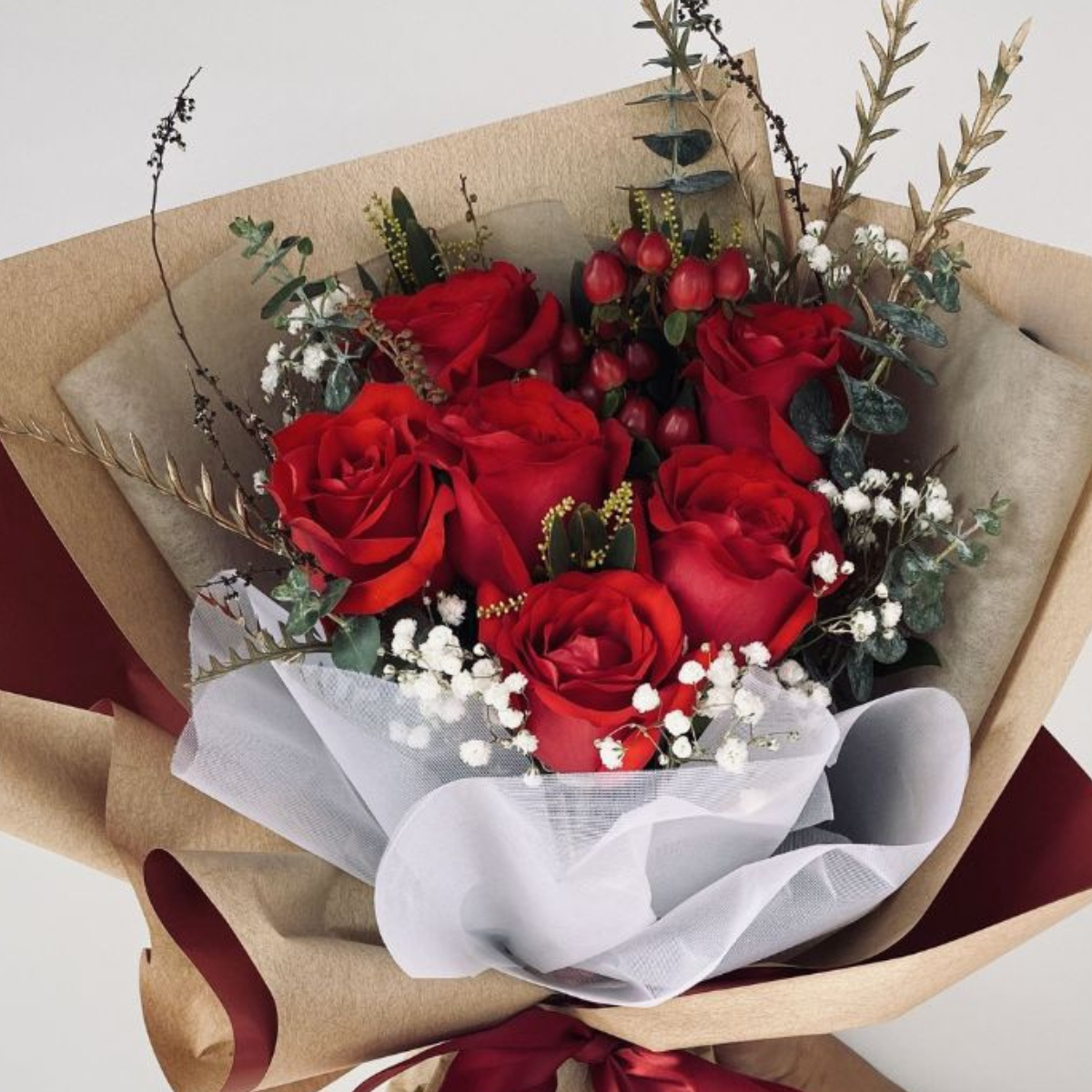 Valentine’s Eternal Kiss bouquet 6 red roses gift - Petal Frost Dubai