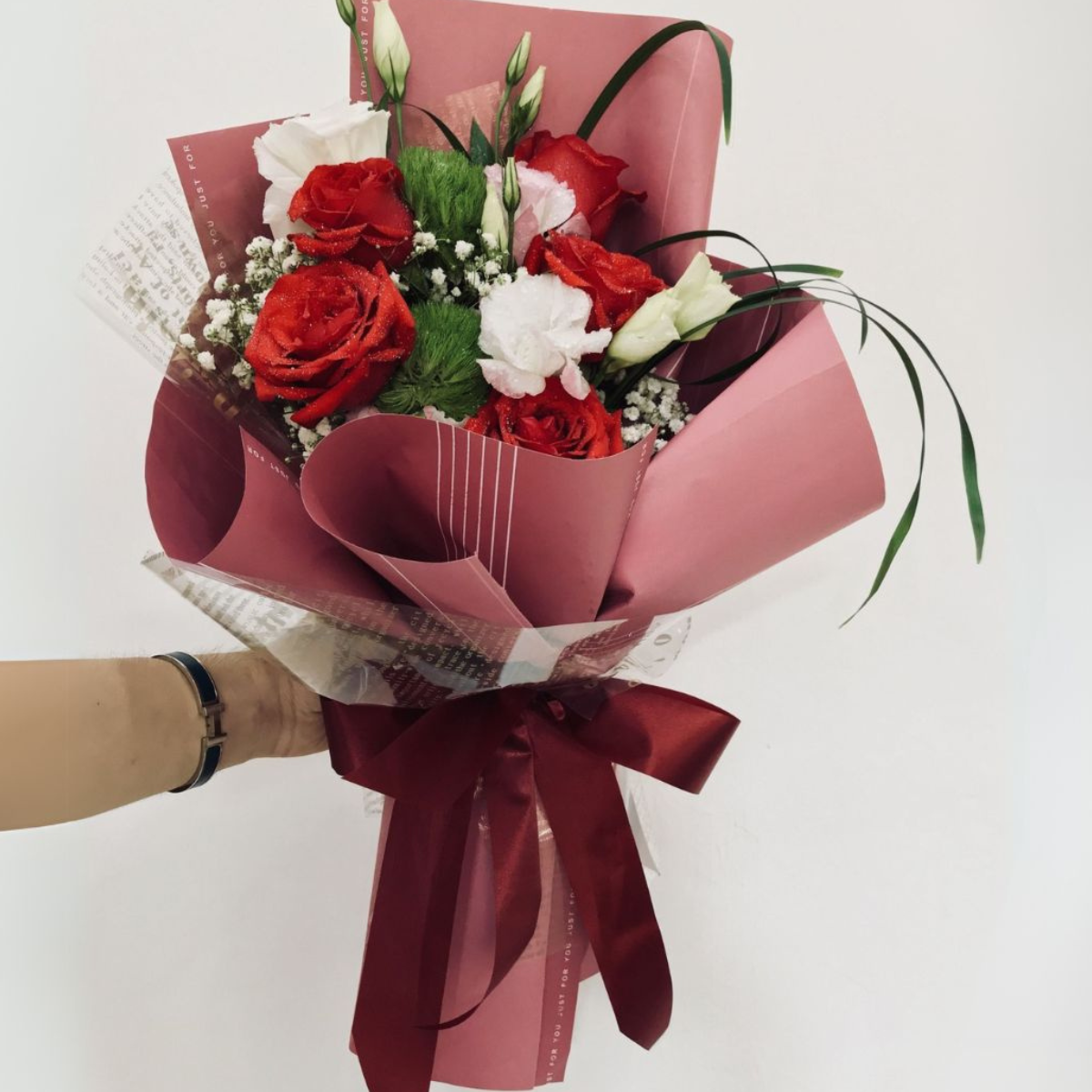 Whispers of Valentine bouquet – 5 red roses with lisianthus and dianthus – Petal Frost Dubai