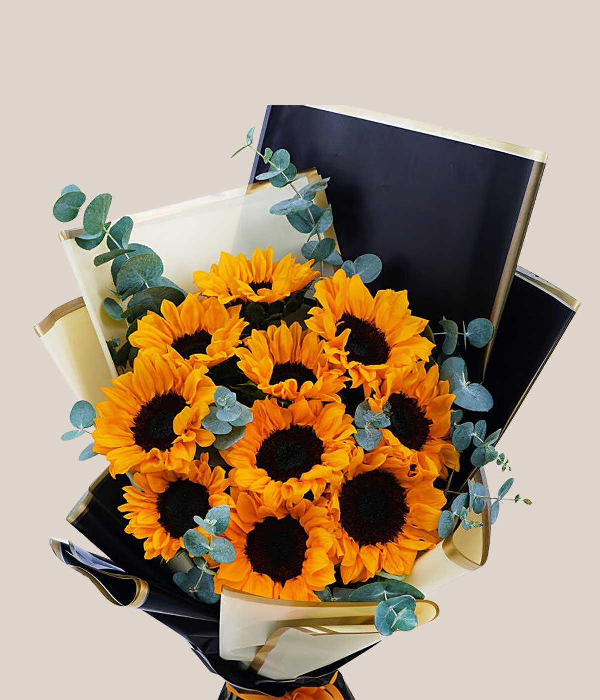 Charismatic Sunflowers Beautifully Tied Bouquet